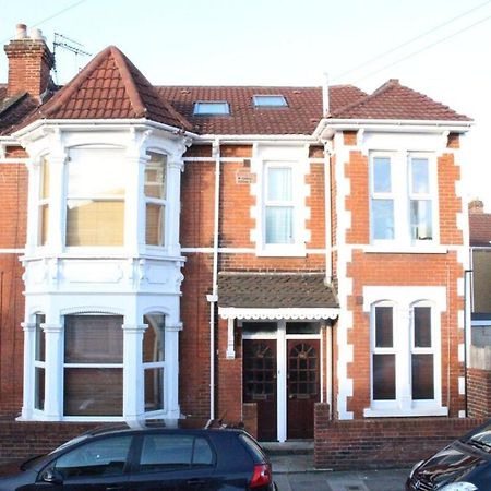 Stopover At Orchard Apartment Light And Cosy Portsmouth Esterno foto