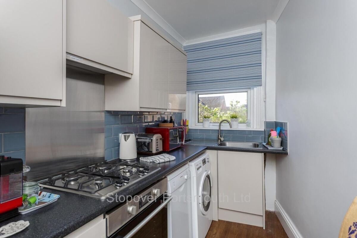 Stopover At Orchard Apartment Light And Cosy Portsmouth Camera foto