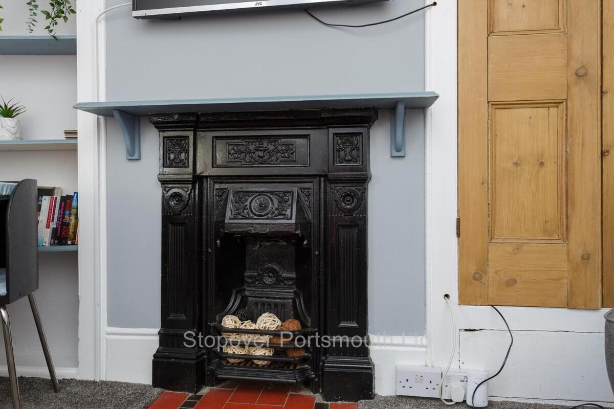 Stopover At Orchard Apartment Light And Cosy Portsmouth Esterno foto