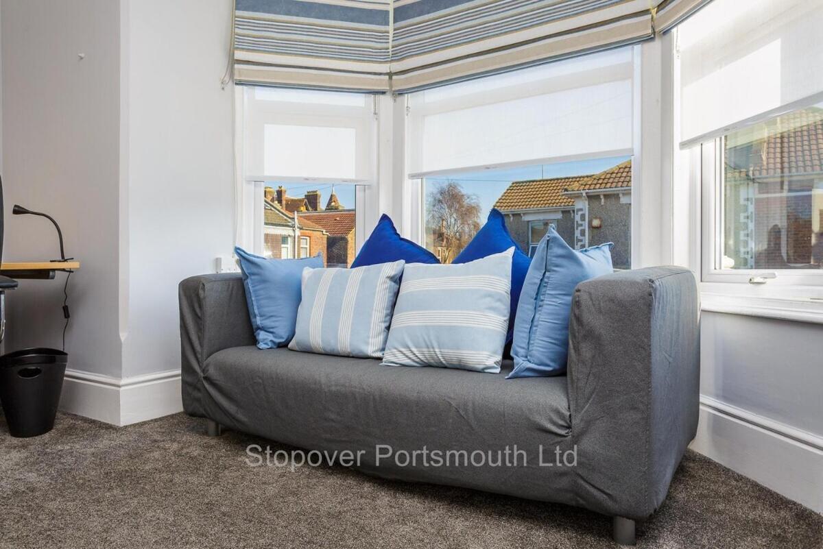 Stopover At Orchard Apartment Light And Cosy Portsmouth Esterno foto