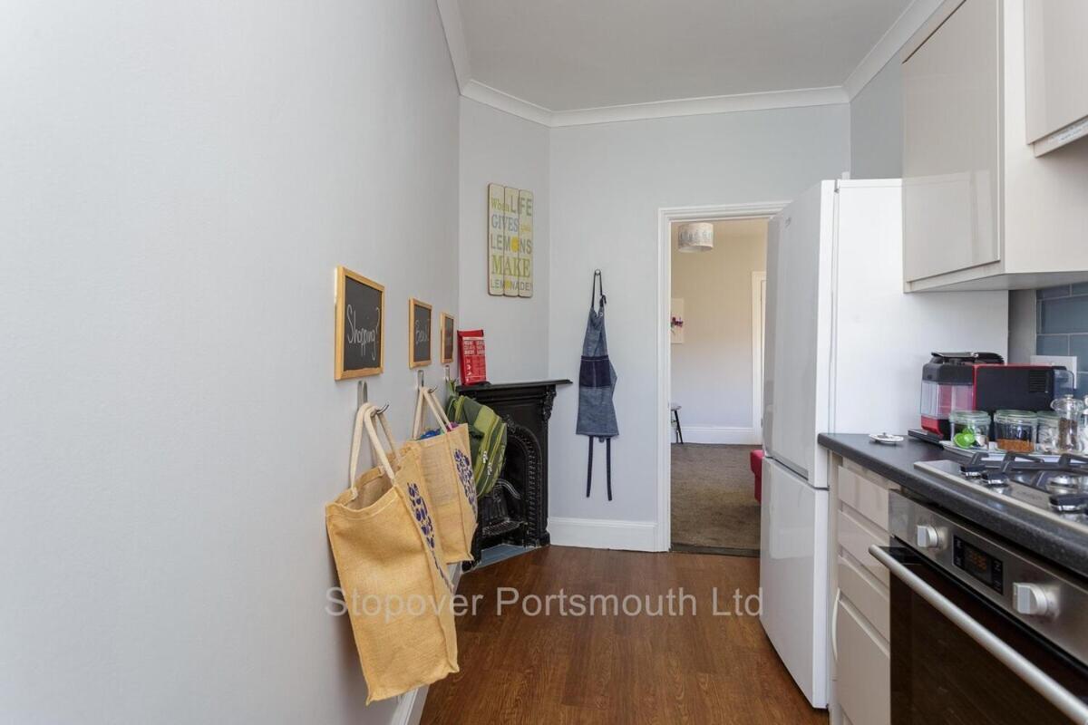 Stopover At Orchard Apartment Light And Cosy Portsmouth Esterno foto