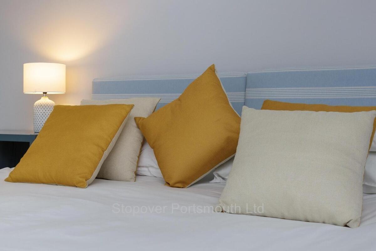 Stopover At Orchard Apartment Light And Cosy Portsmouth Camera foto